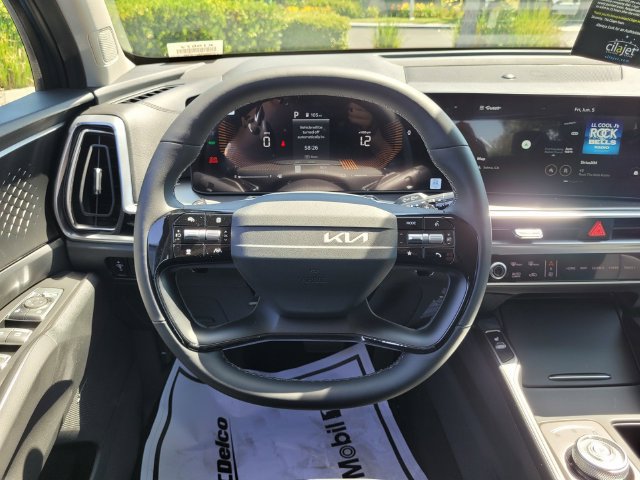 New 2026 Kia Sorento EX w/ EX Premium Package FWD image 12