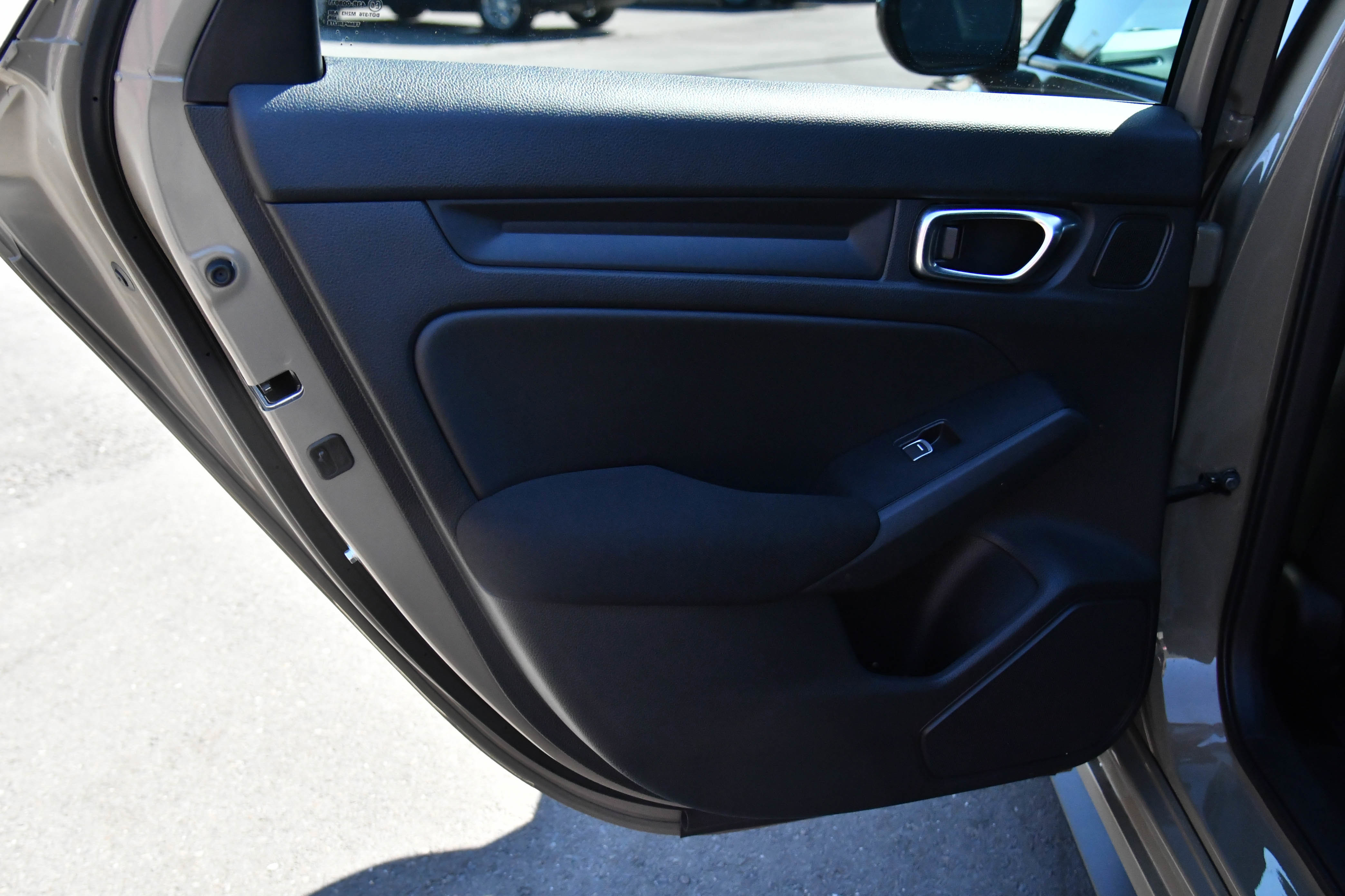 Used 2025 Honda Civic Sport image 33