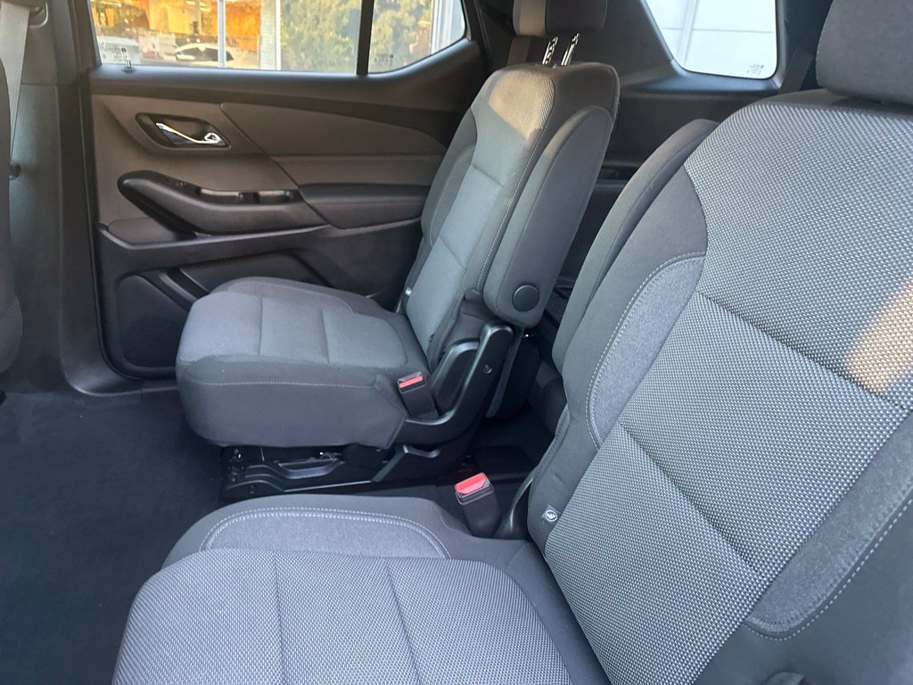 Used 2023 Chevrolet Traverse LT w/ LPO, Floor Liner Package AWD/4WD image 12