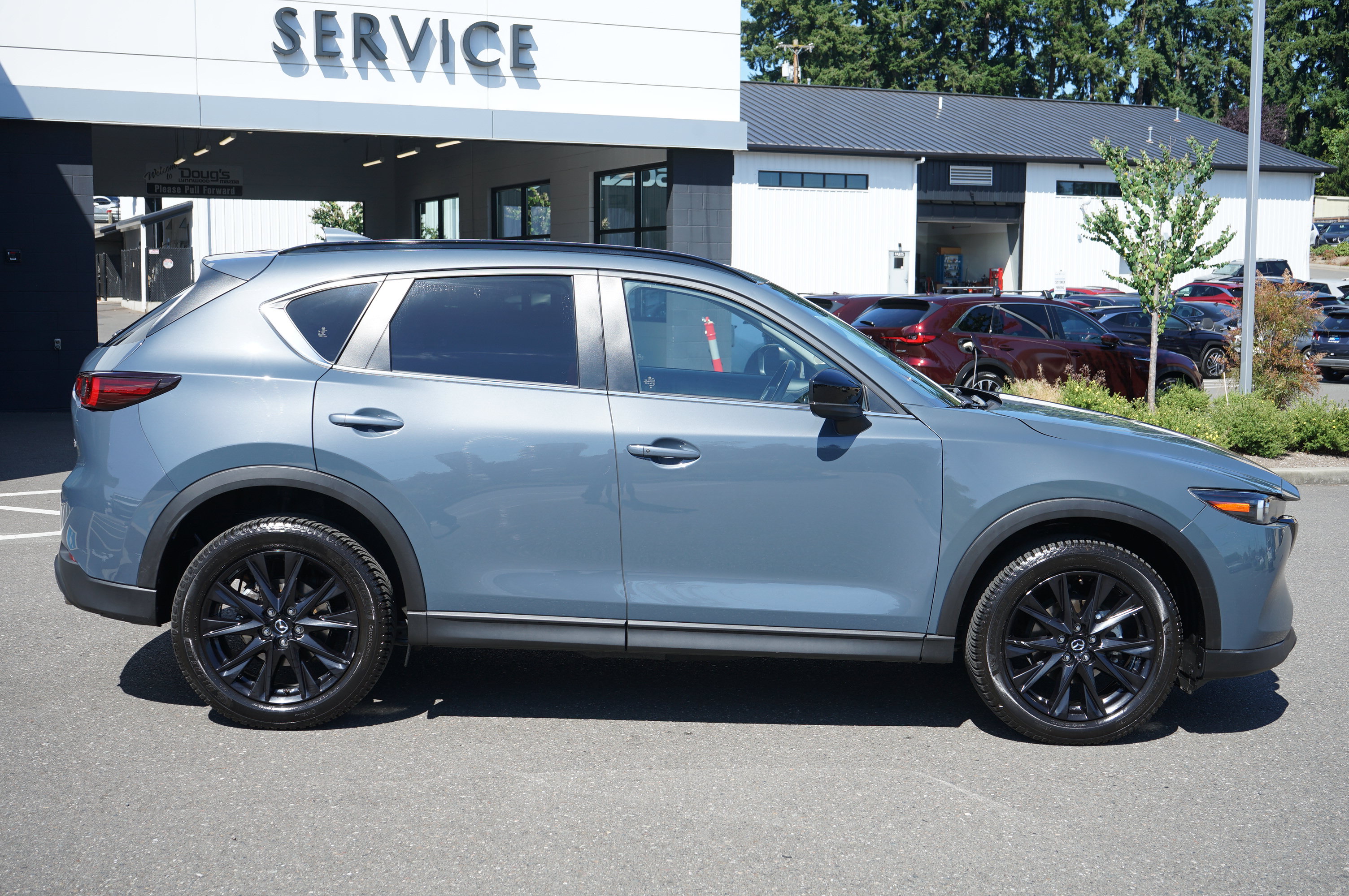 Used 2022 MAZDA CX-5 Carbon Edition AWD/4WD image 2