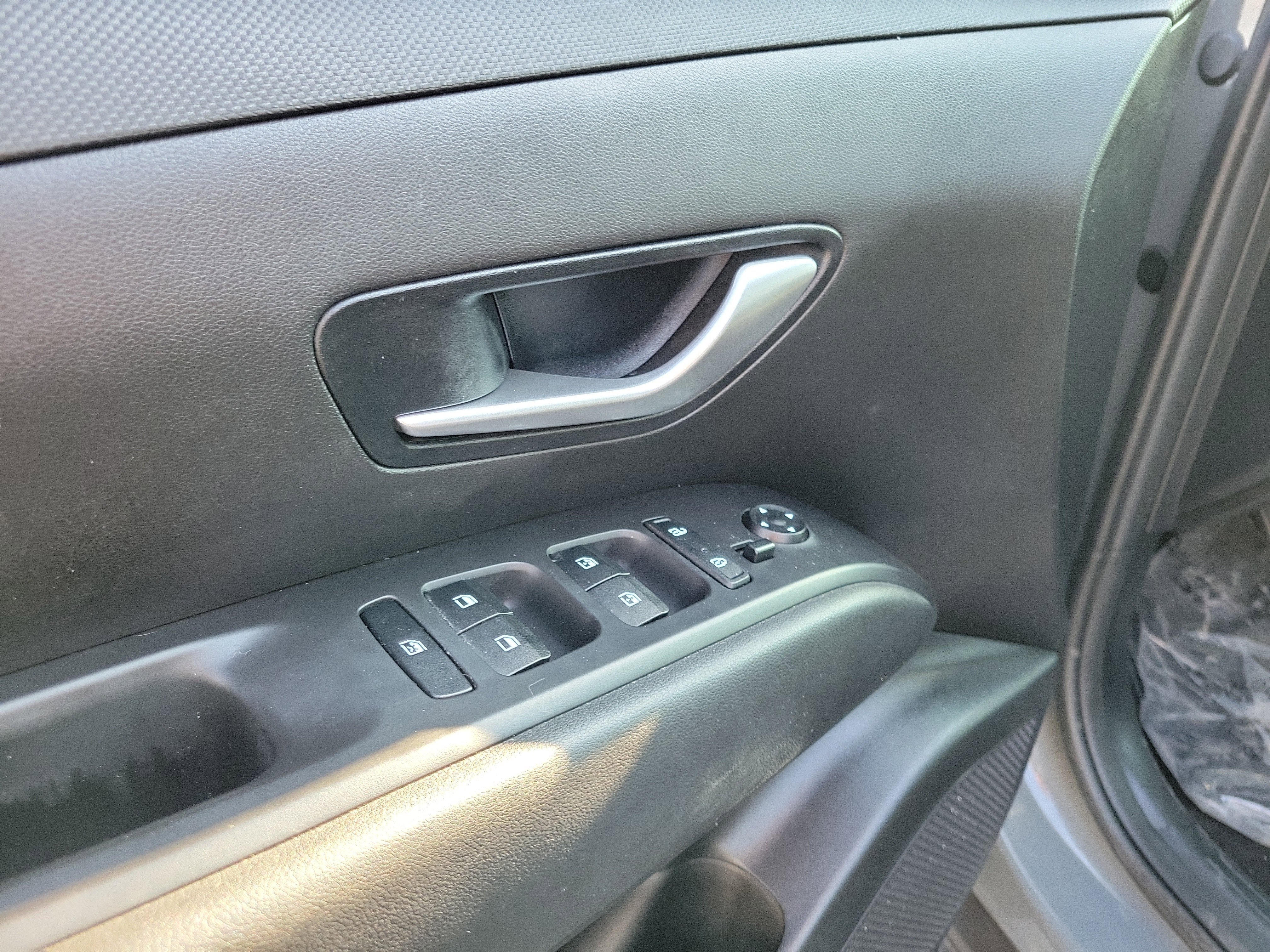 Used 2023 Hyundai Santa Cruz Night w/ Cargo Package image 18