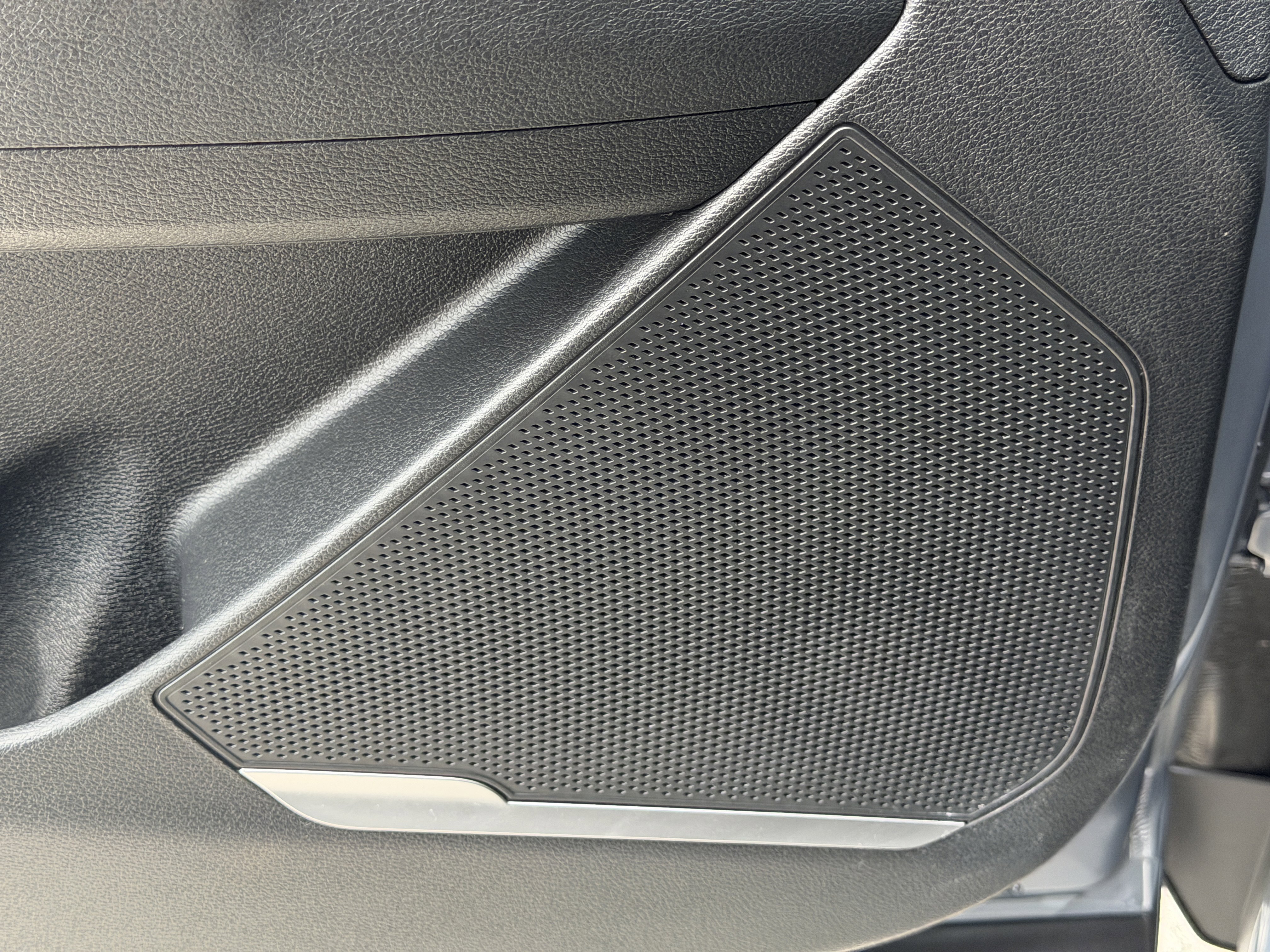 Certified 2023 Kia Sportage EX image 19