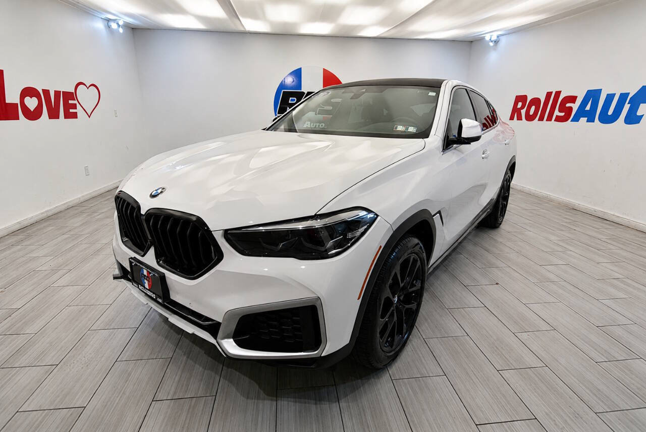 Used 2022 BMW X6 xDrive40i w/ Premium Package AWD/4WD image 1