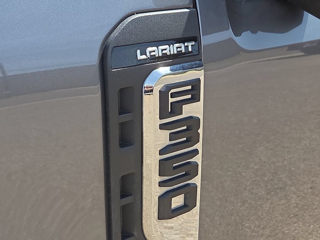 Used 2023 Ford F350 Lariat w/ Chrome Package AWD/4WD image 14