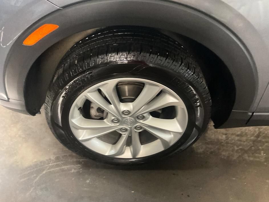 Used 2022 Buick Encore GX Preferred w/ Cold Weather Comfort Package AWD/4WD image 14