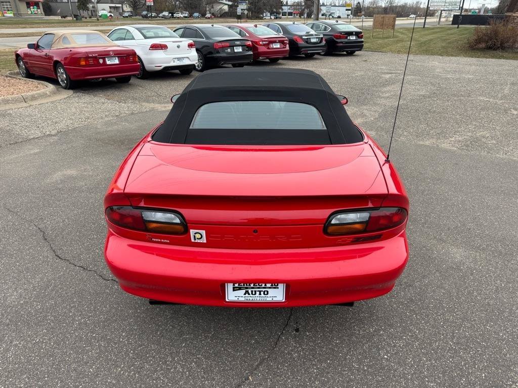 Used 1998 Chevrolet Camaro Z28 RWD image 21