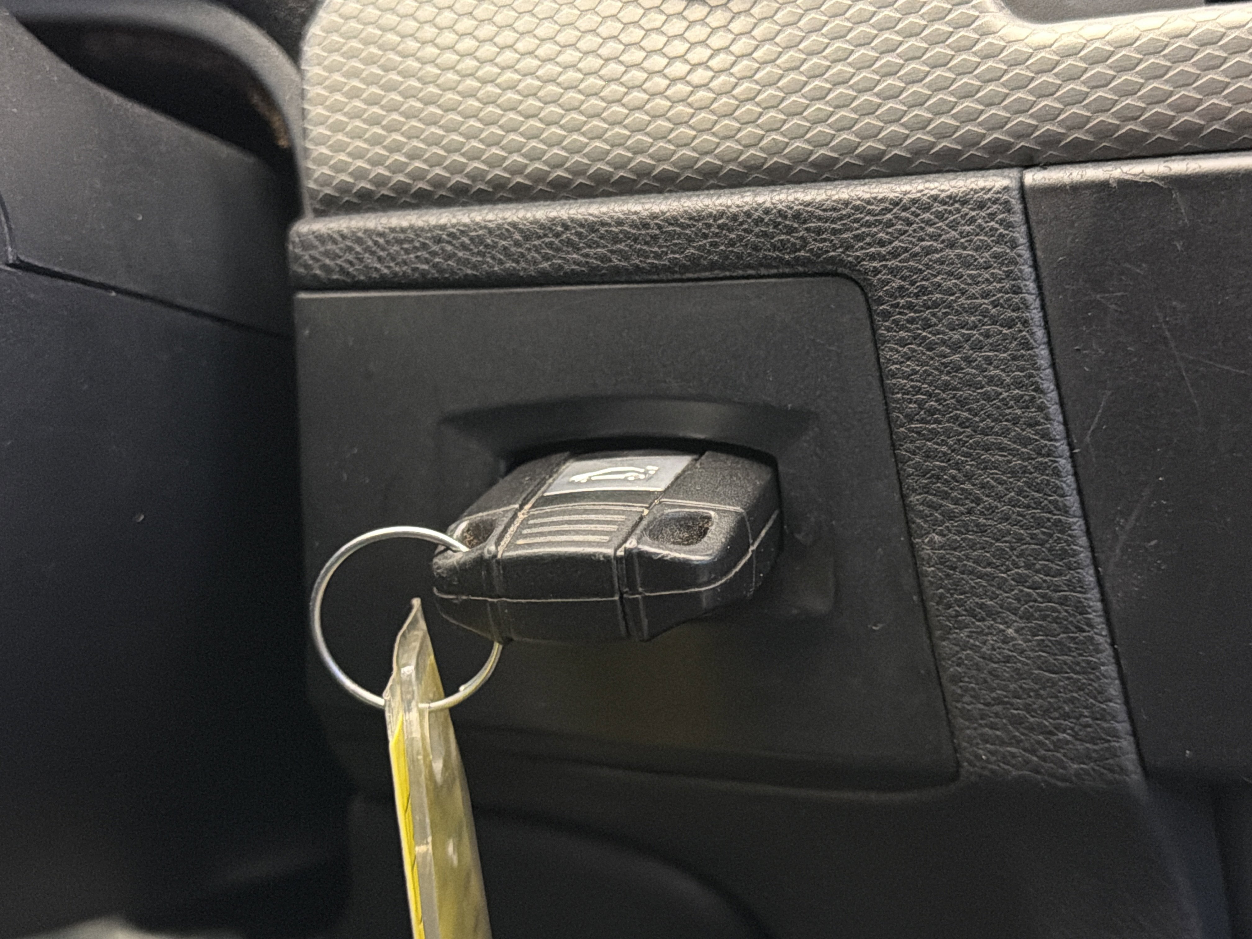 Used 2013 BMW 335i Convertible image 23