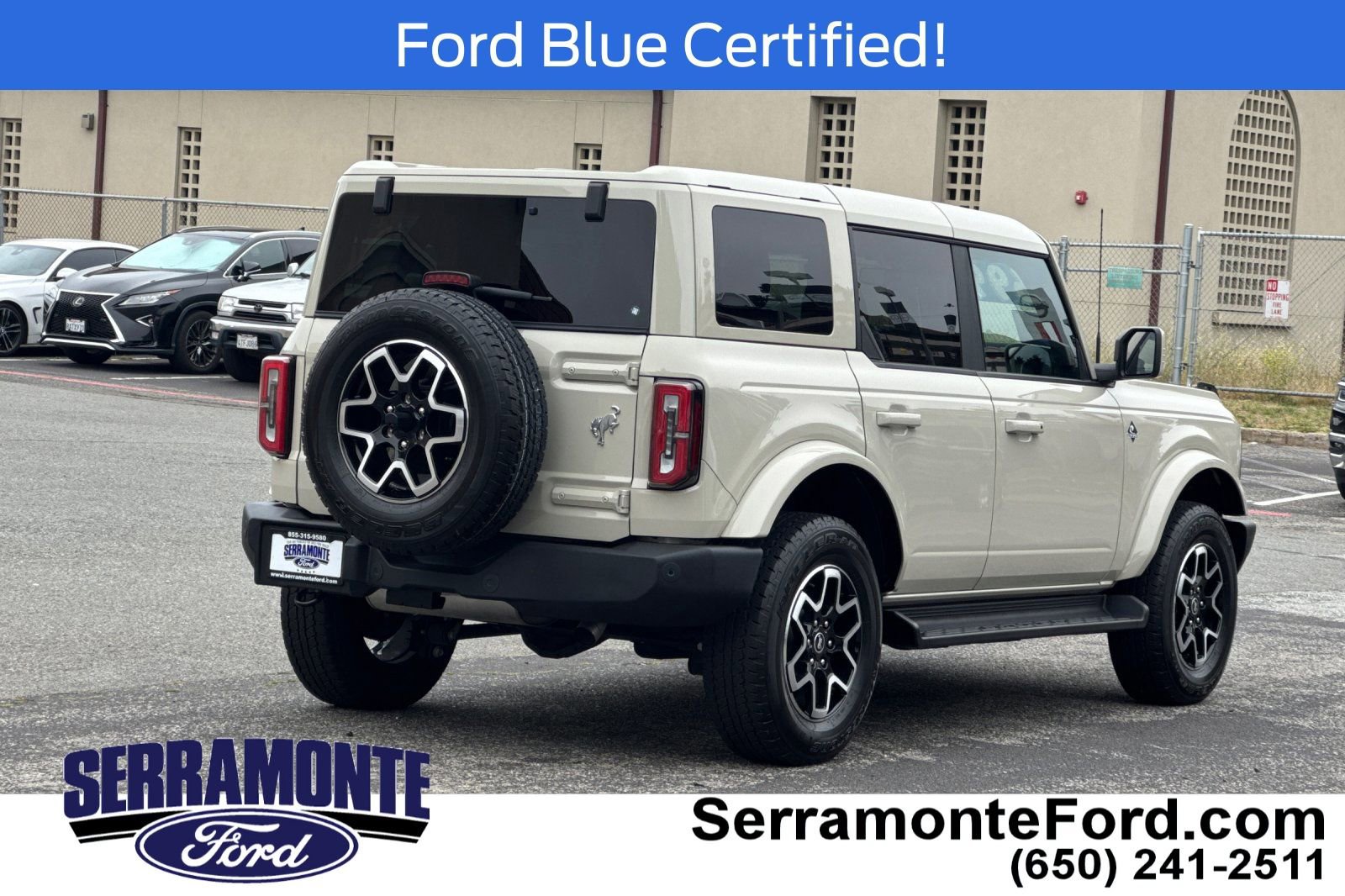 Certified 2025 Ford Bronco Outer Banks AWD/4WD image 4