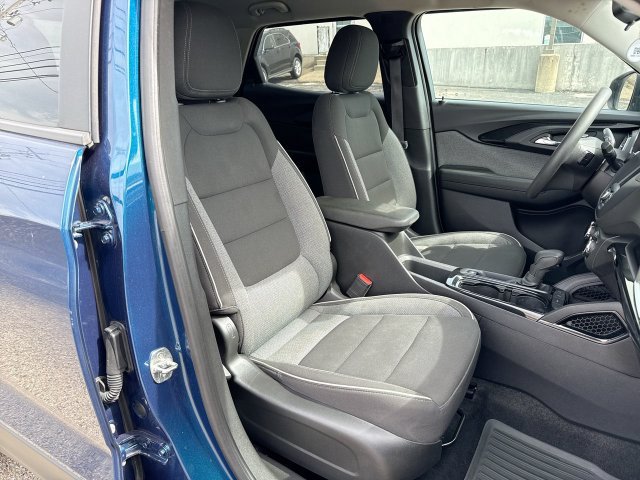 Used 2021 Chevrolet TrailBlazer LT FWD image 25