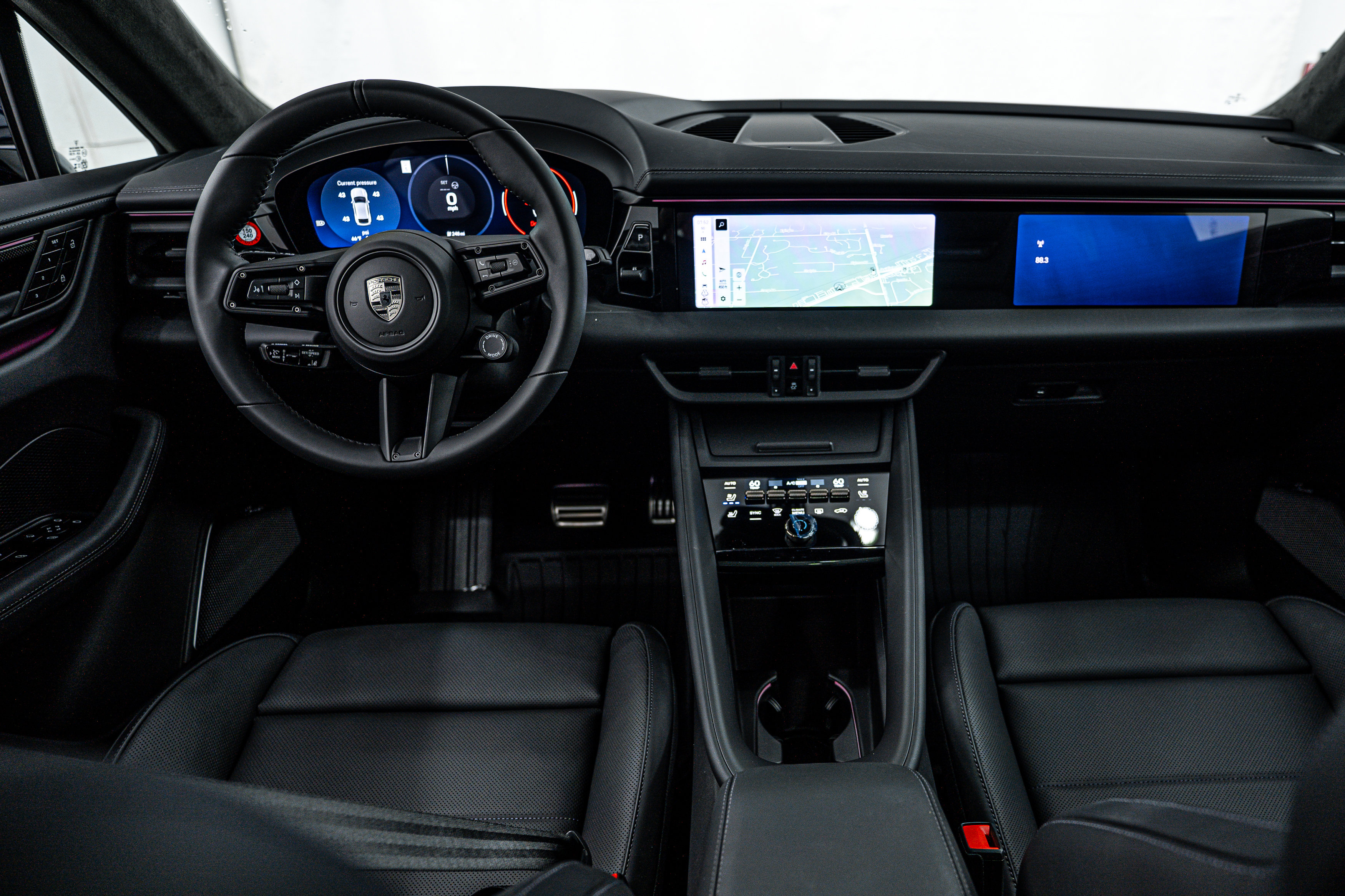 New 2025 Porsche Macan Turbo Electric image 11