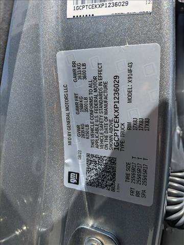 Used 2023 Chevrolet Colorado LT w/ LT Convenience Package II AWD/4WD image 16