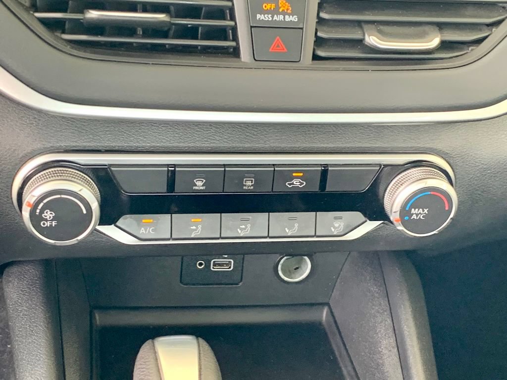 Used 2023 Nissan Altima 2.5 S FWD image 36