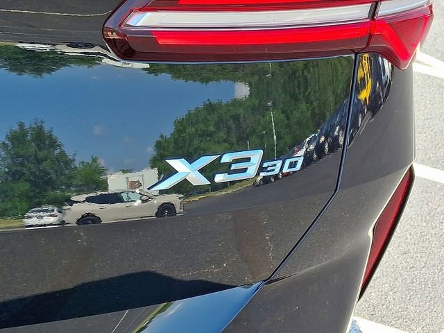 Certified 2025 BMW X3 xDrive30i w/ Premium Package image 24