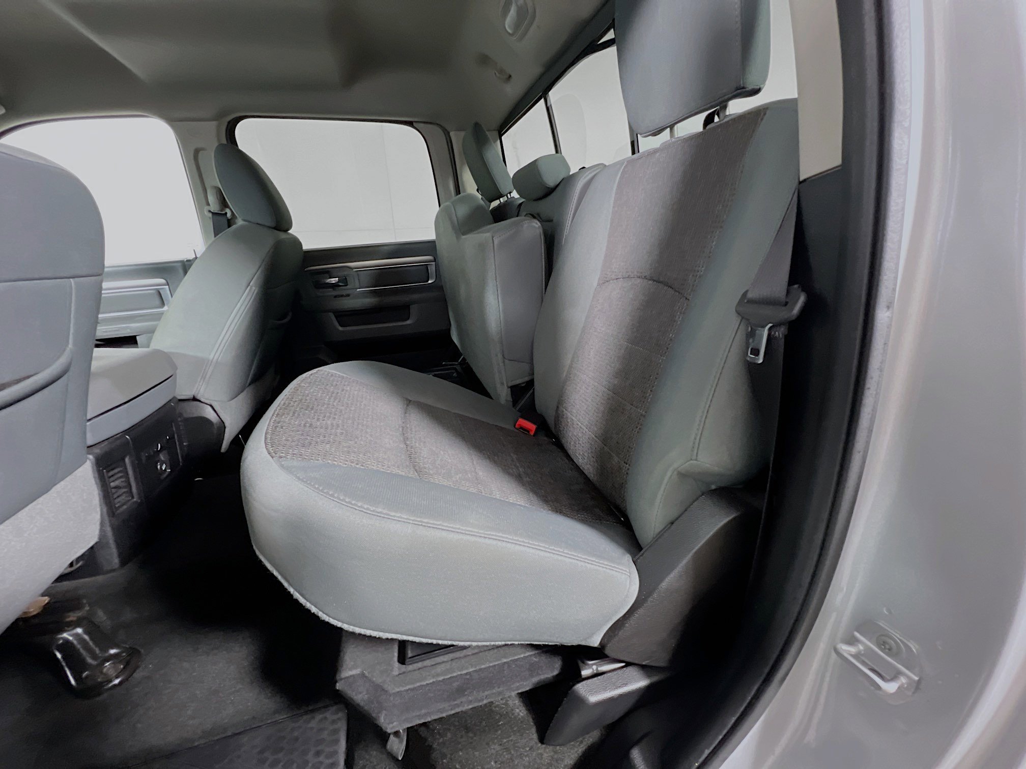 Used 2015 RAM 1500 Lone Star image 28