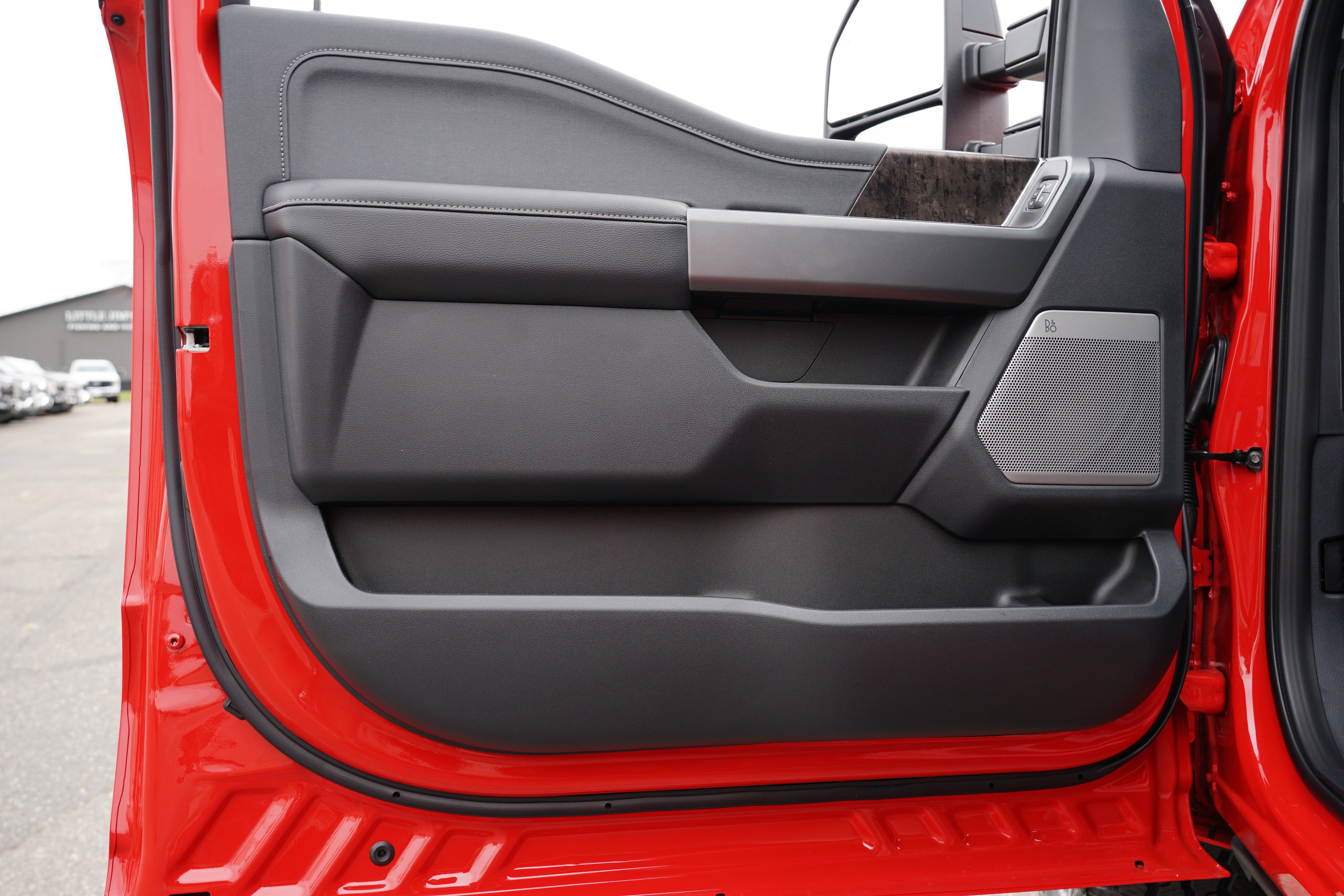 New 2026 Ford F350 Lariat w/ FX4 Off-Road Package image 16