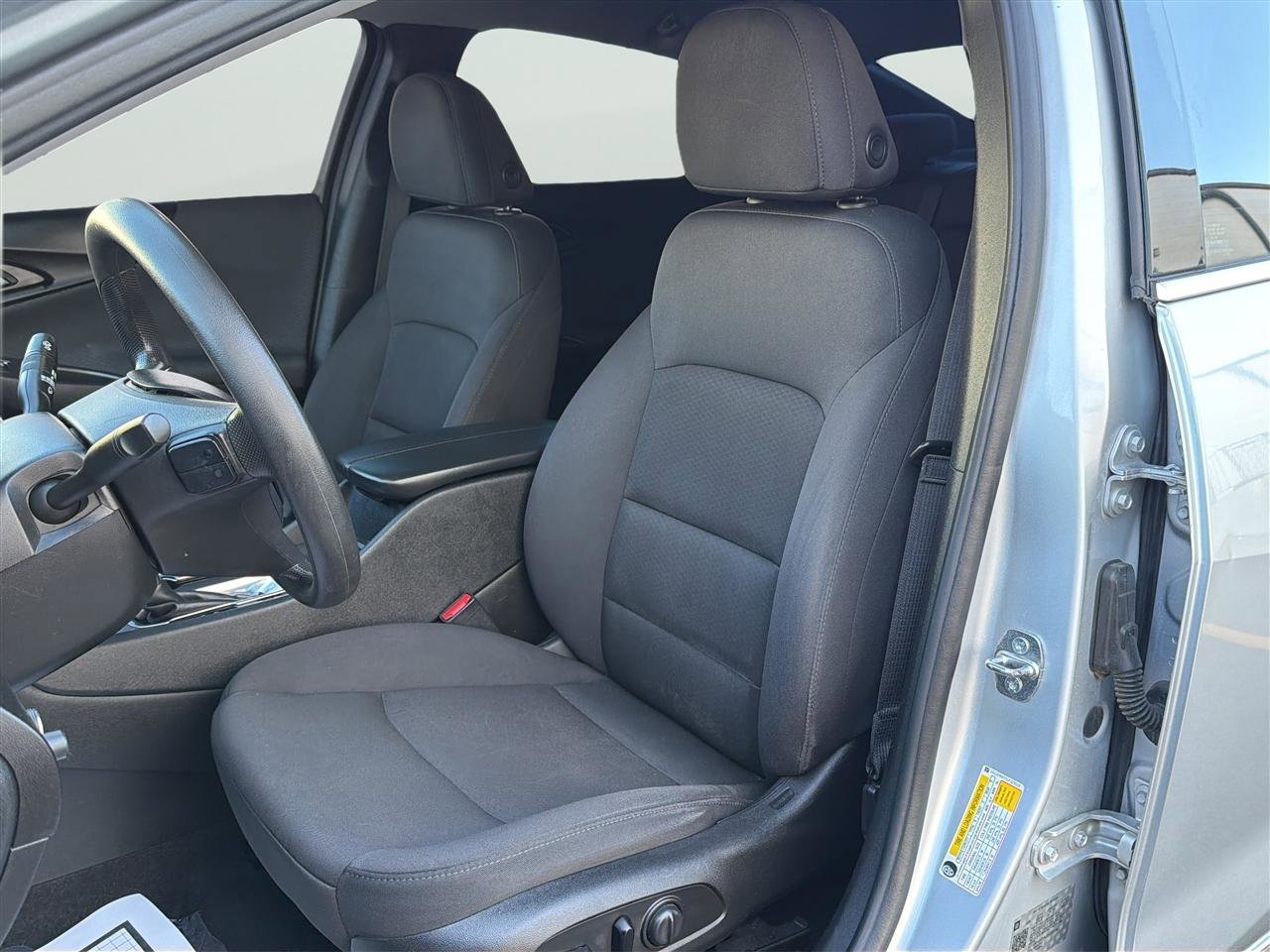 Used 2020 Chevrolet Malibu LT FWD image 13