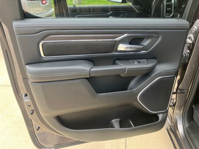 New 2026 RAM 1500 Laramie w/ Sport Appearance Package AWD/4WD image 22