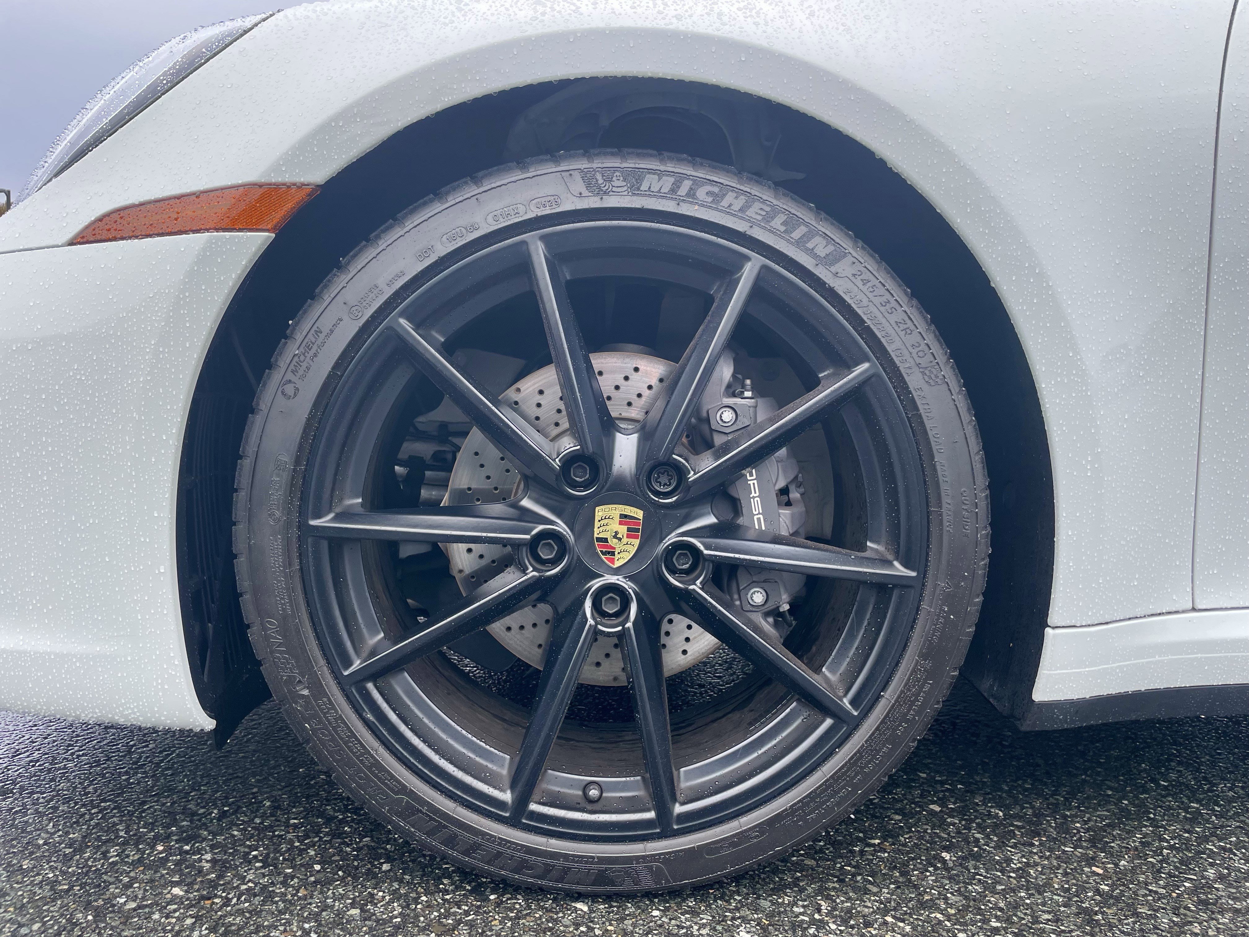 Used 2024 Porsche 911 Carrera 4 image 9