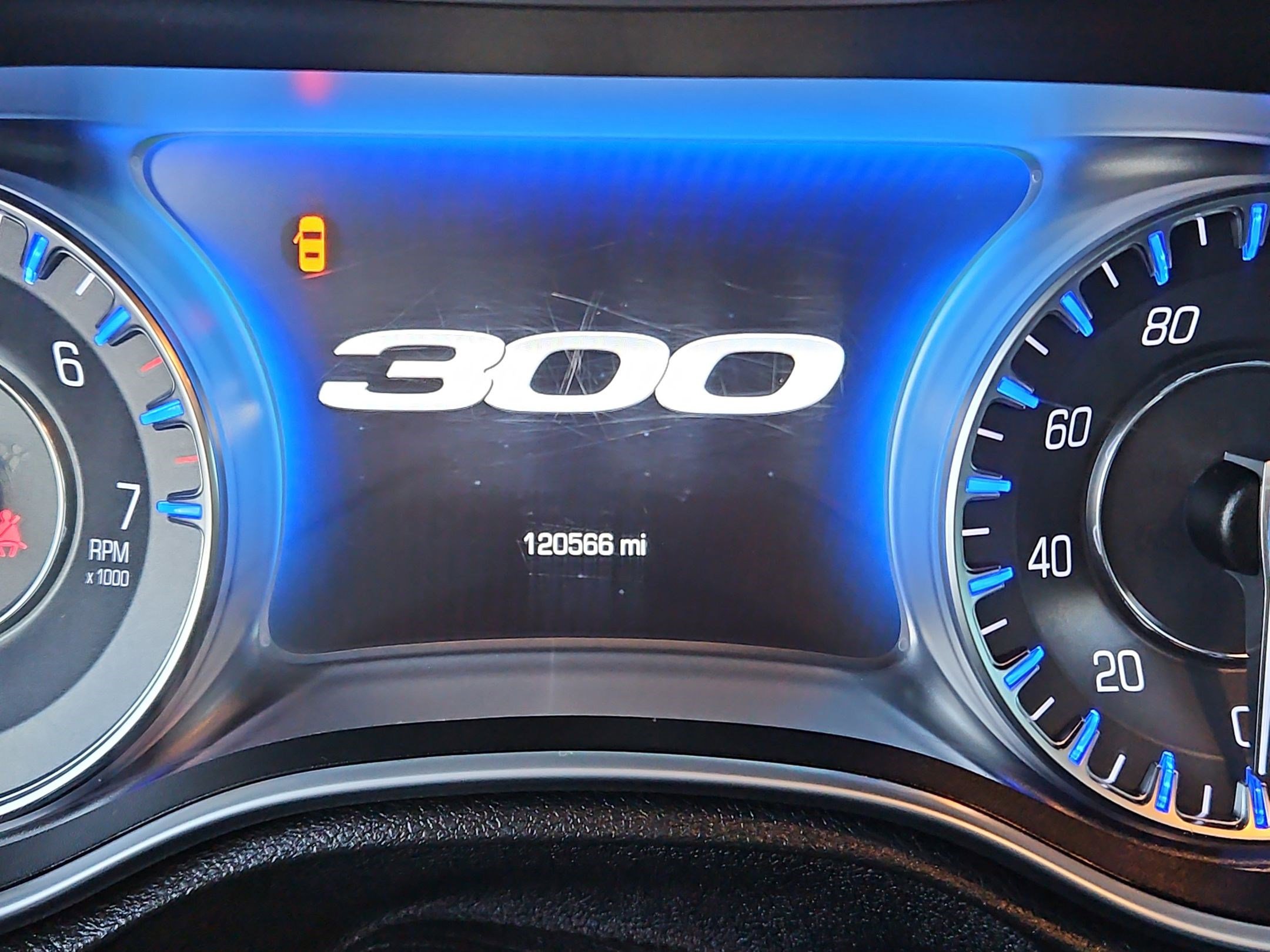 Used 2016 Chrysler 300 C image 24