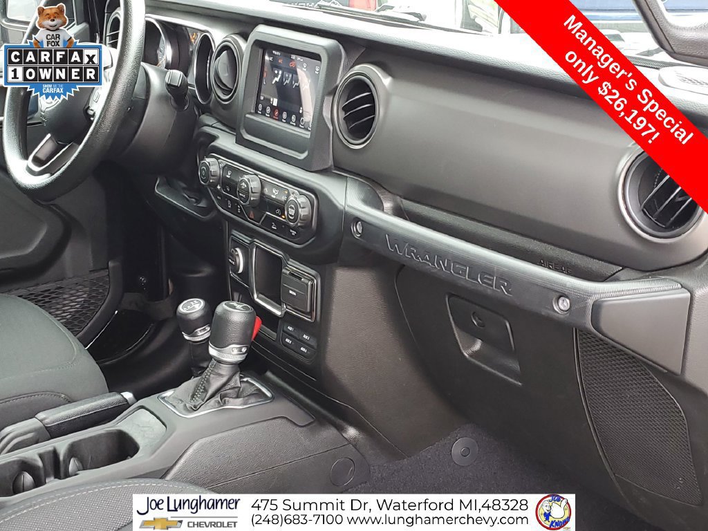 Used 2022 Jeep Wrangler Sport AWD/4WD image 28