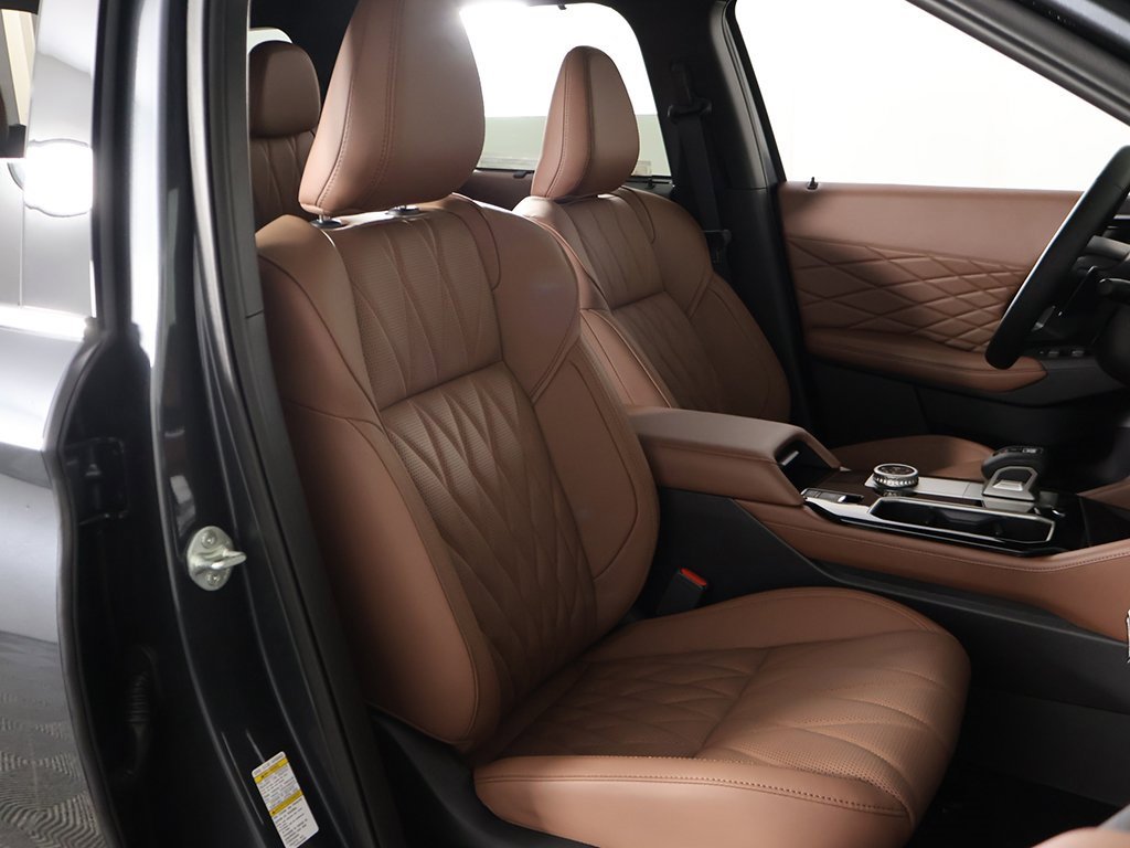 New 2025 Mitsubishi Outlander SEL image 34