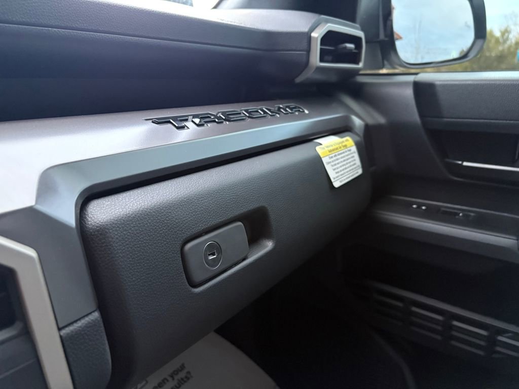 New 2025 Toyota Tacoma SR5 image 27