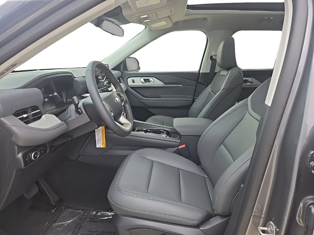 New 2026 Ford Explorer Active w/ Active Comfort Package AWD/4WD image 9