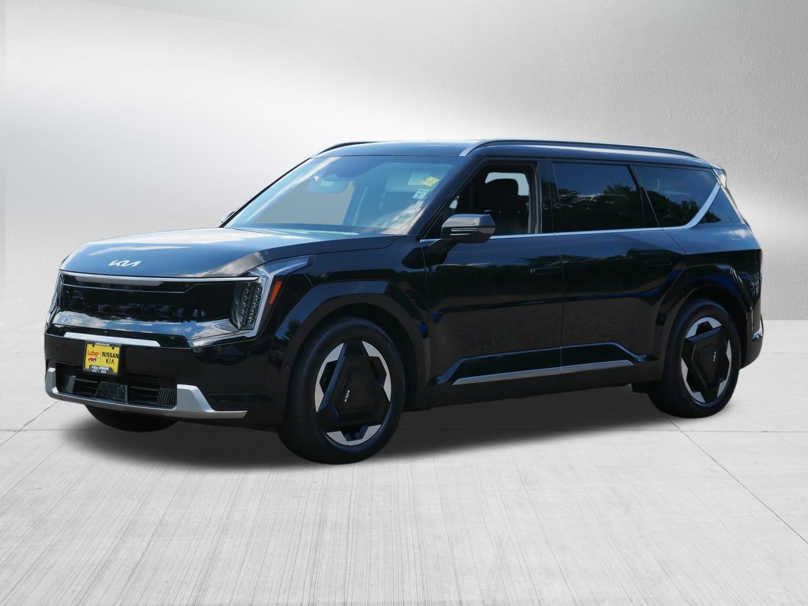 Certified 2024 Kia EV9 Land AWD/4WD image 3
