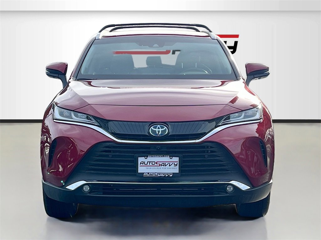 Used 2024 Toyota Venza Limited image 2