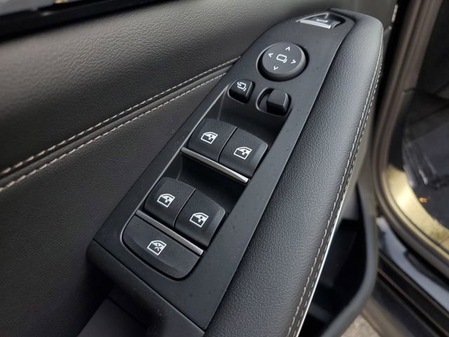 Used 2025 BMW X5 xDrive40i w/ M Sport Package image 23