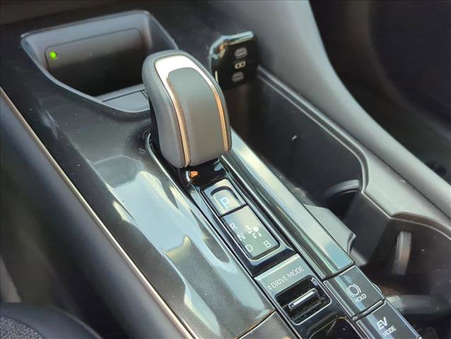 Certified 2024 Toyota Crown XLE image 19