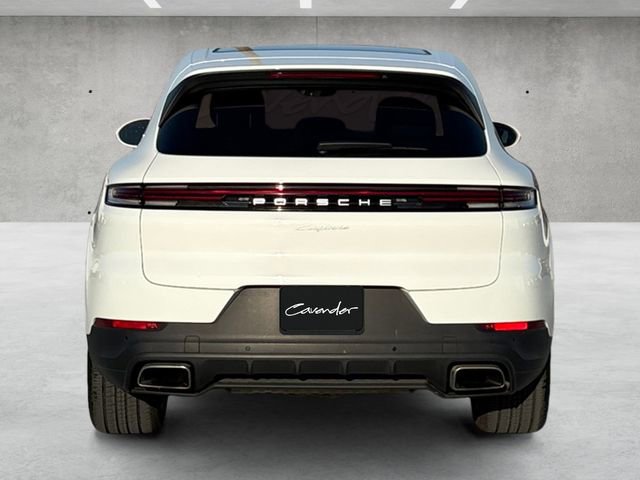 Used 2024 Porsche Cayenne AWD/4WD image 15