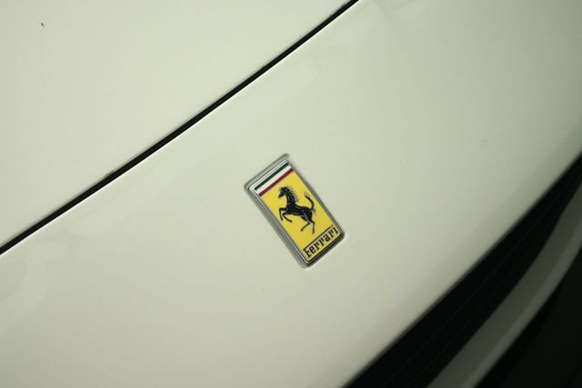 Used 2020 Ferrari Portofino RWD image 60