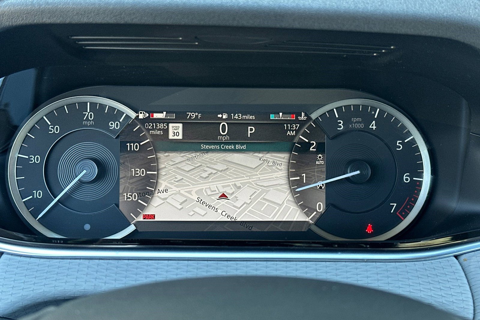 Used 2023 Land Rover Range Rover Evoque S image 18