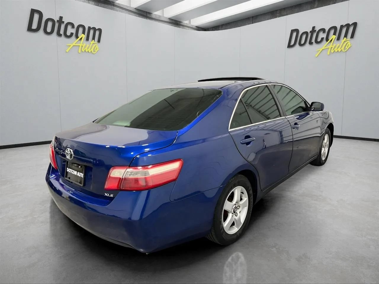 Used 2007 Toyota Camry XLE w/ Leather Pkg FWD image 10