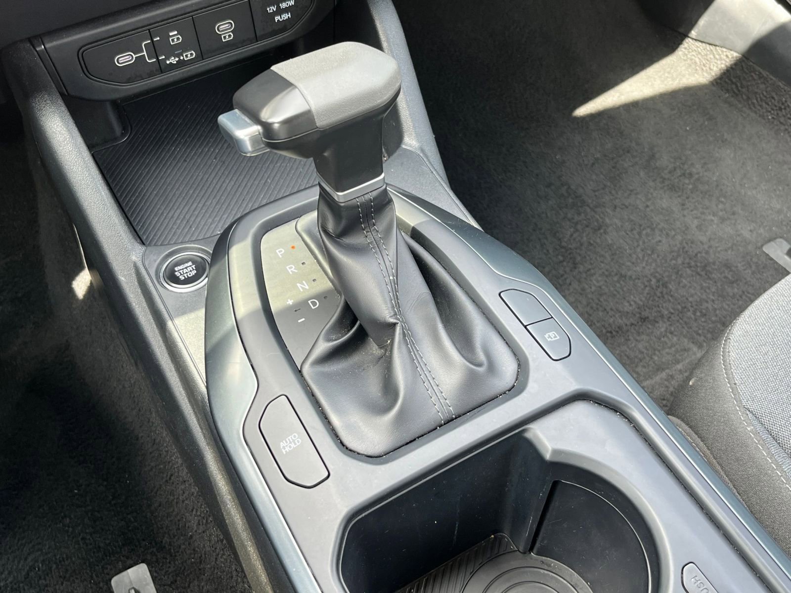 Used 2025 Kia K4 LXS image 44