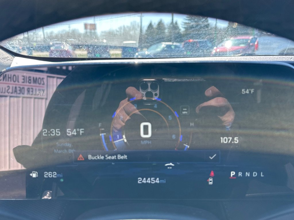 Used 2025 Chevrolet Equinox LT image 13