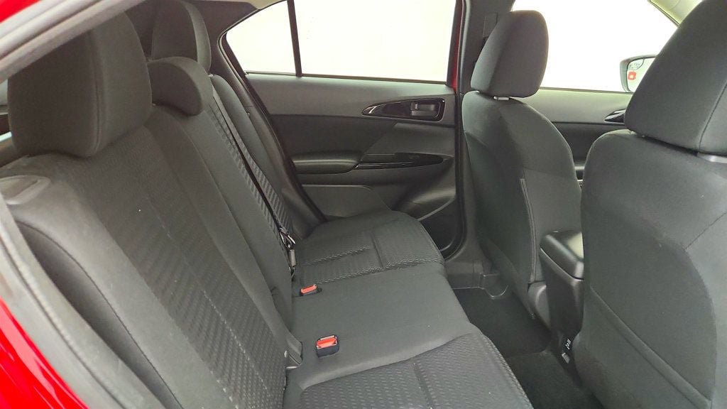 Used 2026 Mitsubishi Eclipse Cross LE AWD/4WD image 21