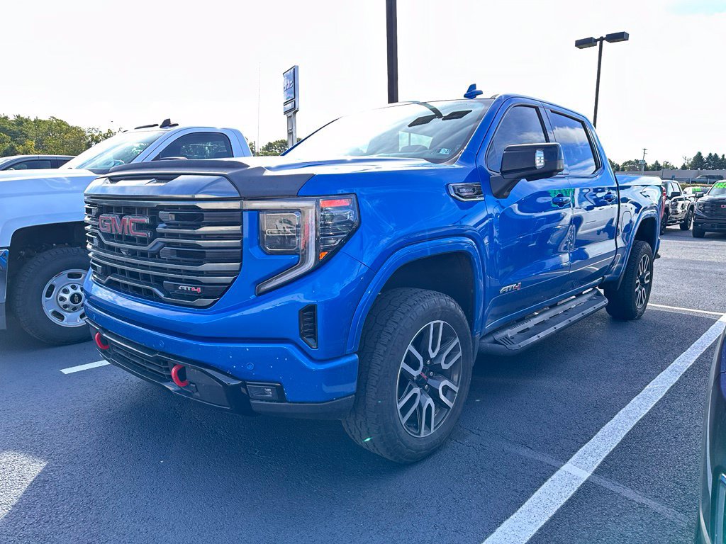 Certified 2023 GMC Sierra 1500 AT4 w/ AT4 Premium Package AWD/4WD image 2