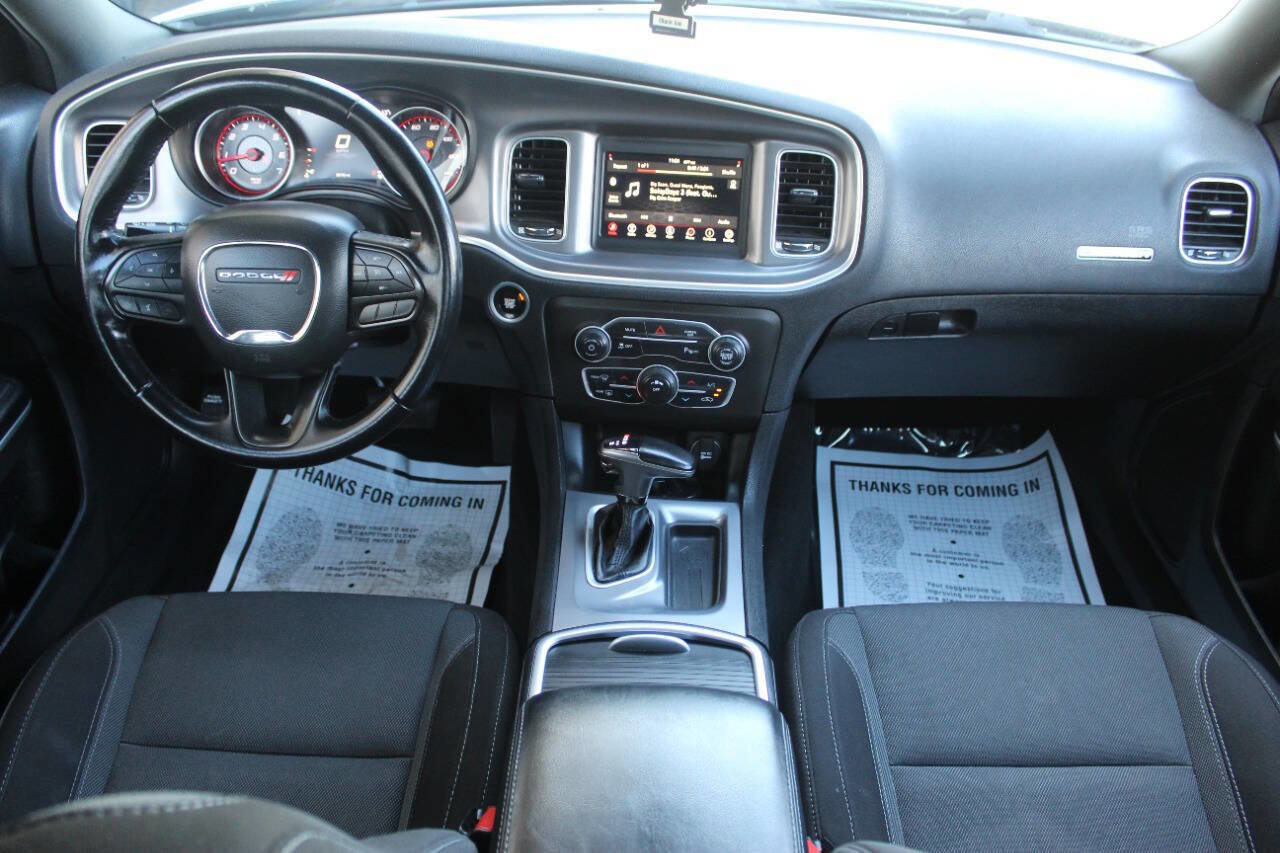 Used 2021 Dodge Charger SXT image 18