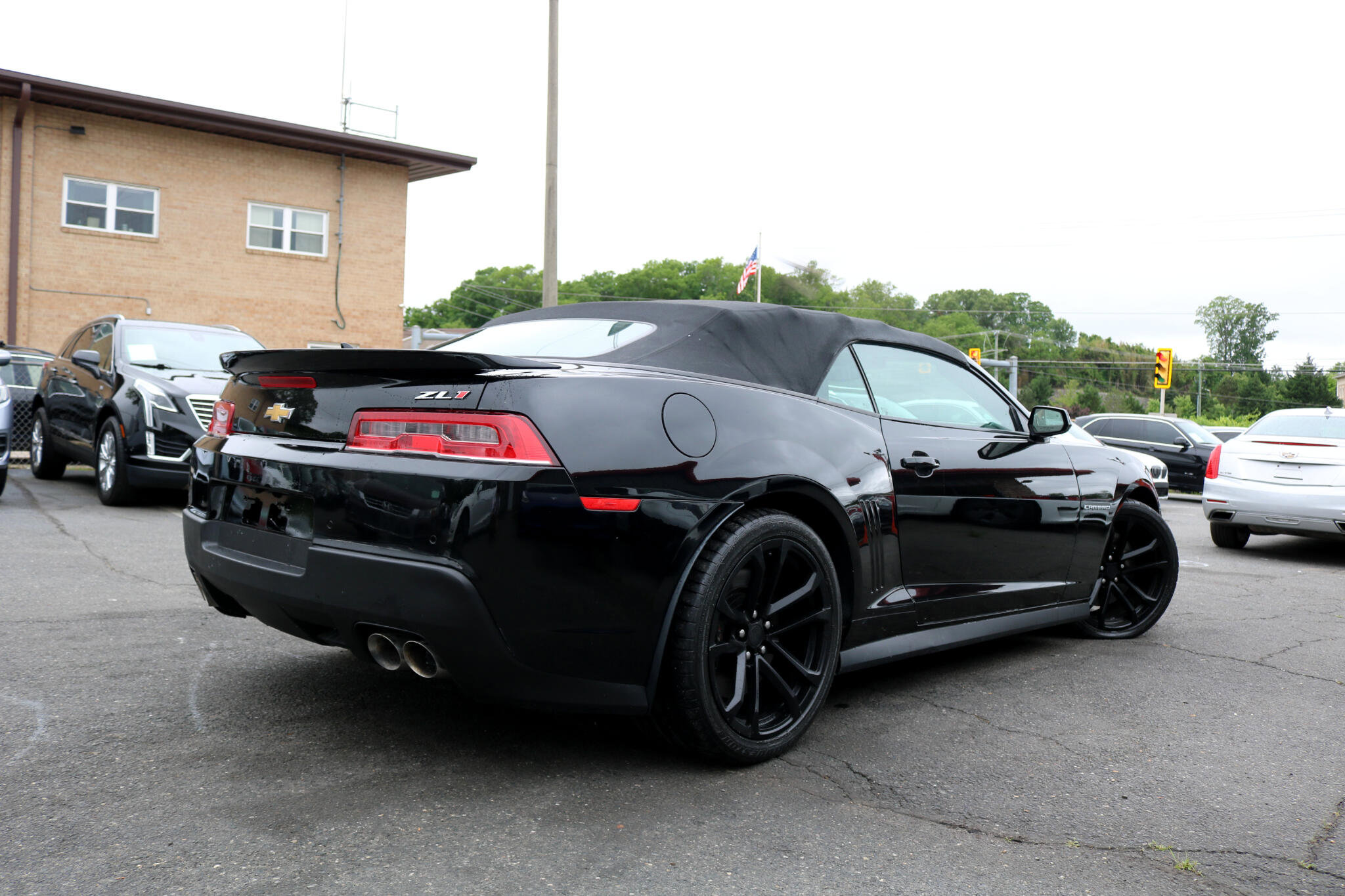Used 2014 Chevrolet Camaro ZL1 image 3