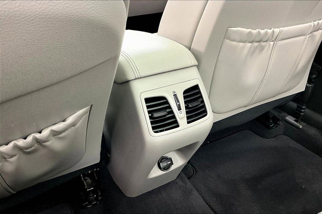 Used 2017 Hyundai Sonata Limited w/ Ultimate Package 02 image 33