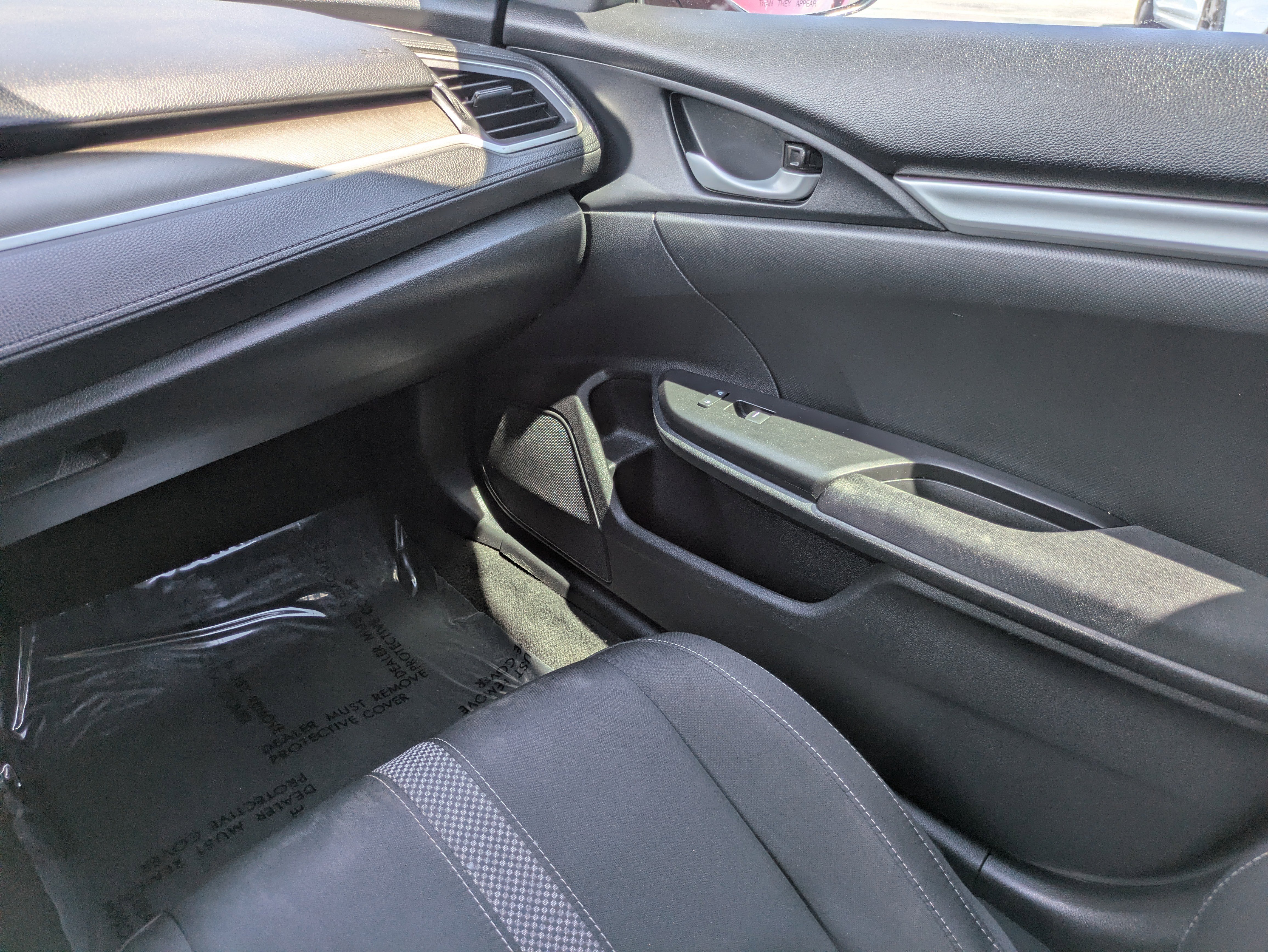 Used 2020 Honda Civic LX image 9