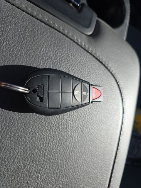 Certified 2018 RAM 1500 Express image 24