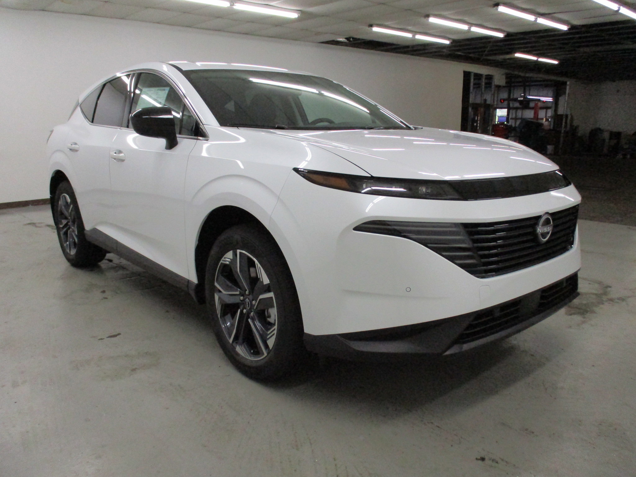 New 2025 Nissan Murano SV image 9