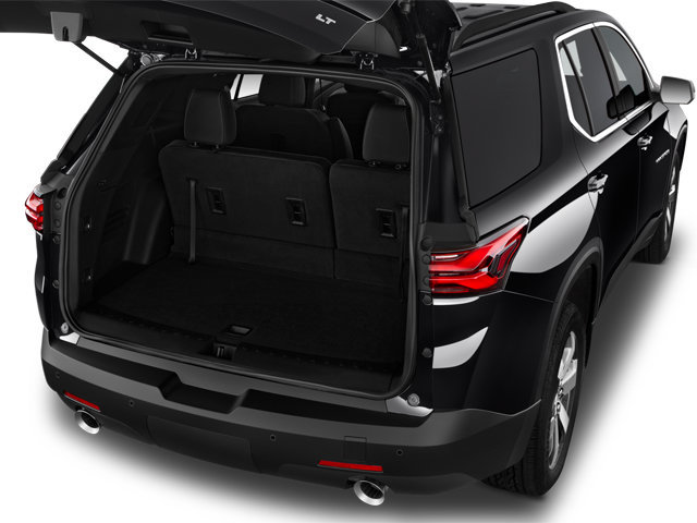 Used 2023 Chevrolet Traverse LT AWD/4WD image 7