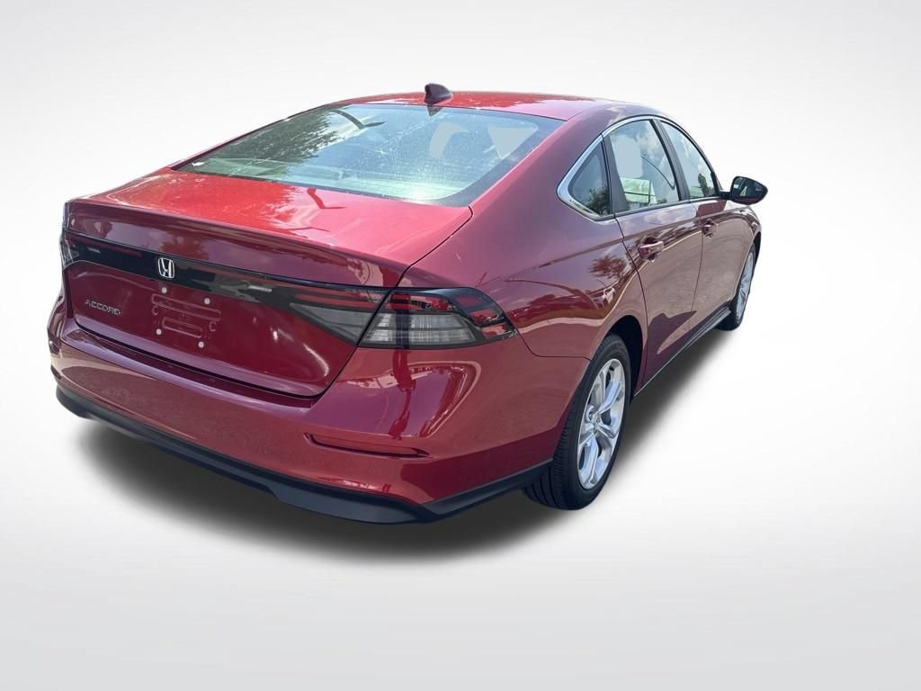 Used 2025 Honda Accord LX image 13