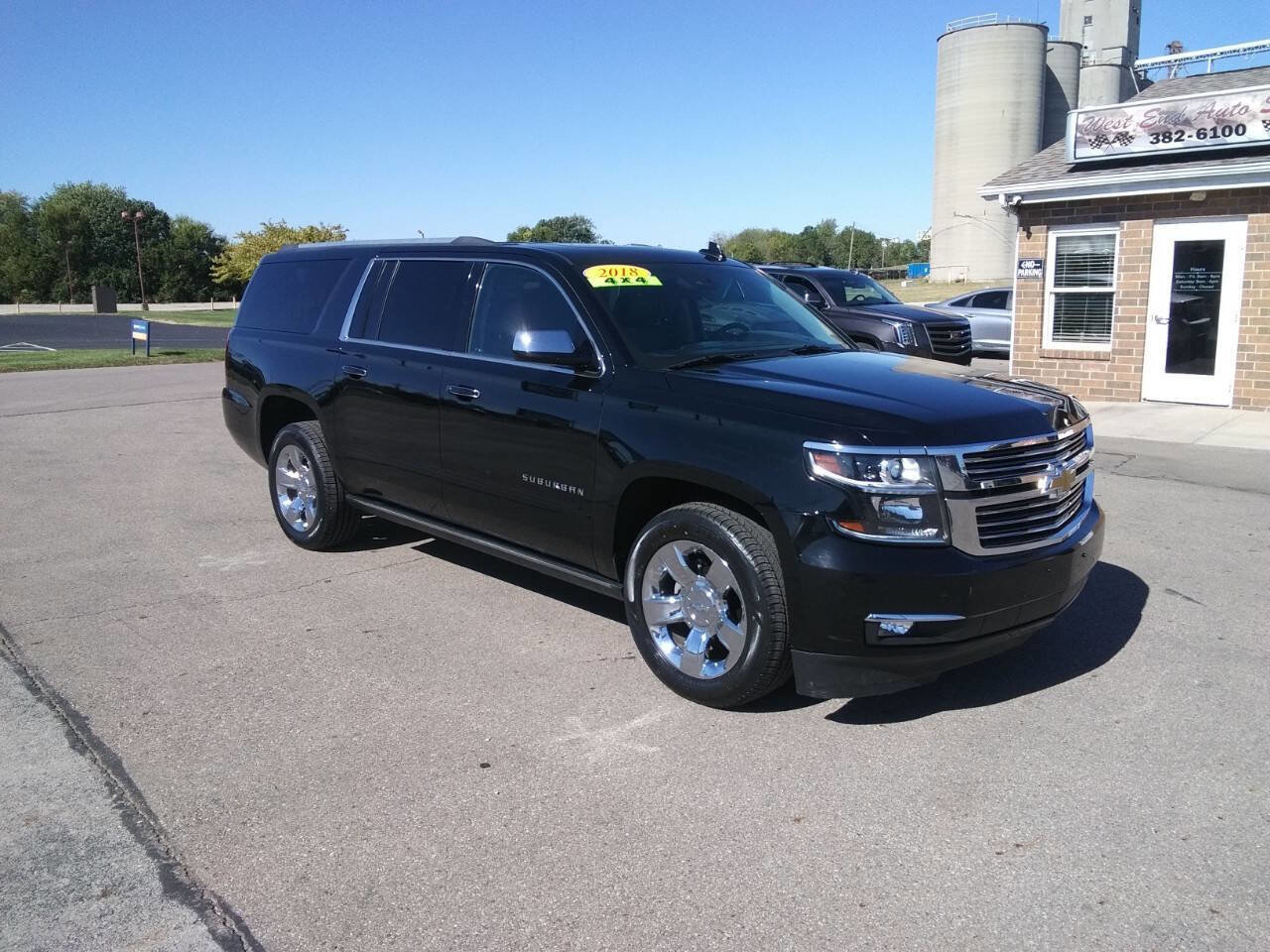 Used 2018 Chevrolet Suburban Premier image 3