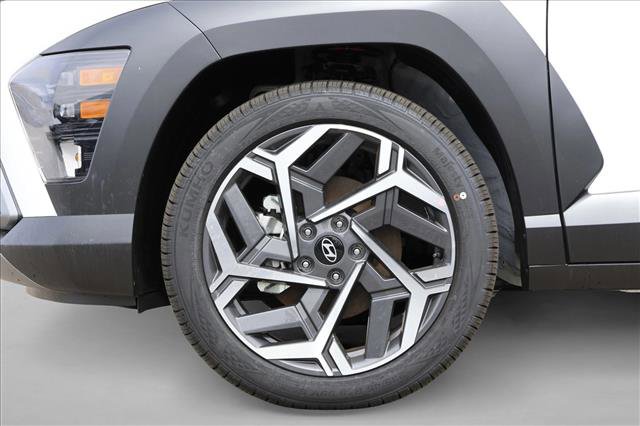 New 2026 Hyundai Kona SEL Premium image 9