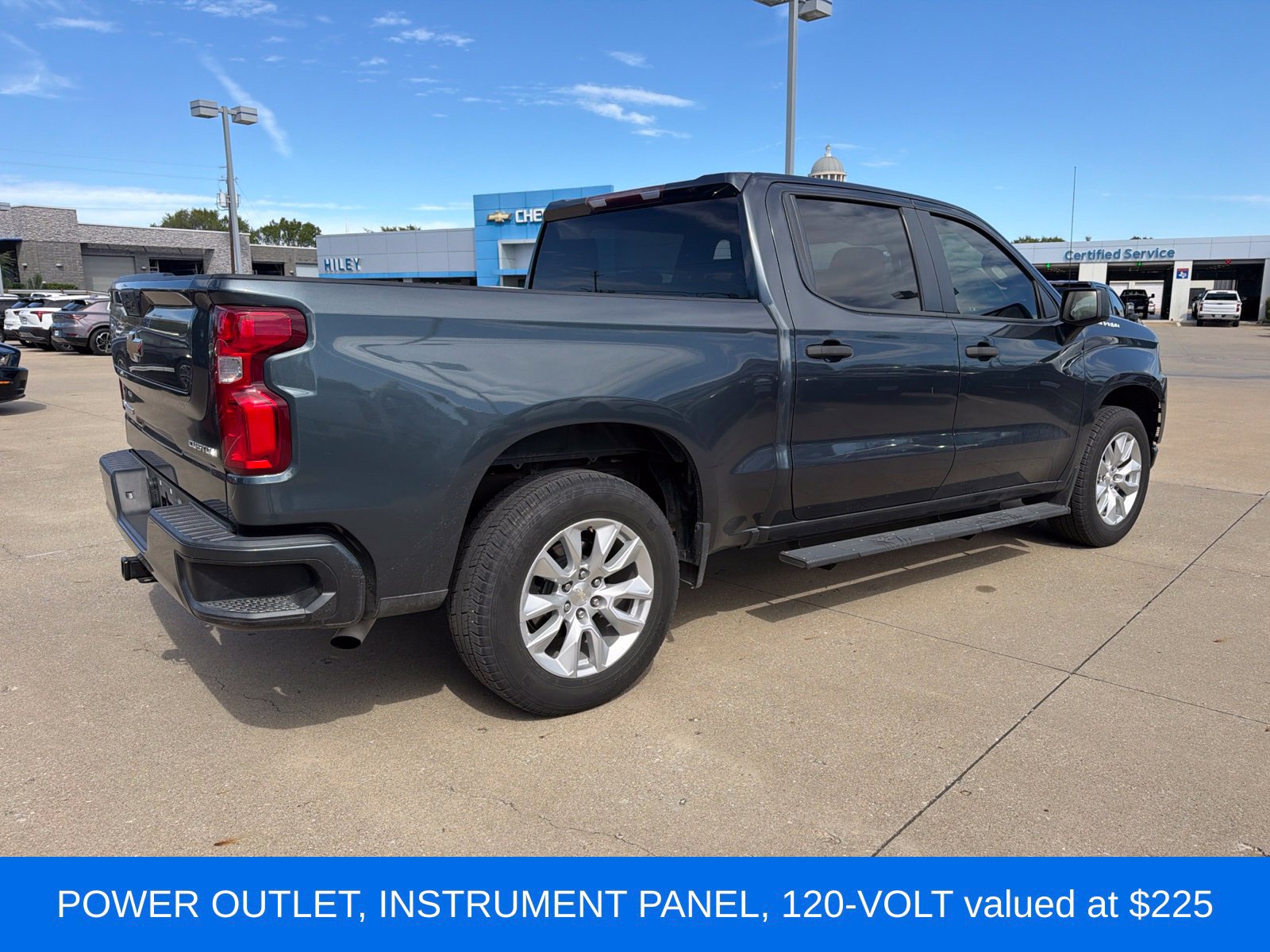 Used 2021 Chevrolet Silverado 1500 Custom RWD image 4